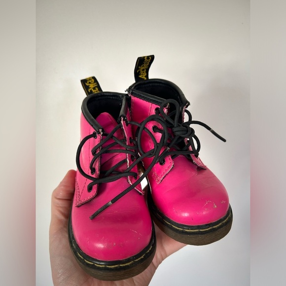 Dr Martens Brooklee B TODDLER Boots Patent Hot Pink Side Zip size 6 - Picture 3 of 9